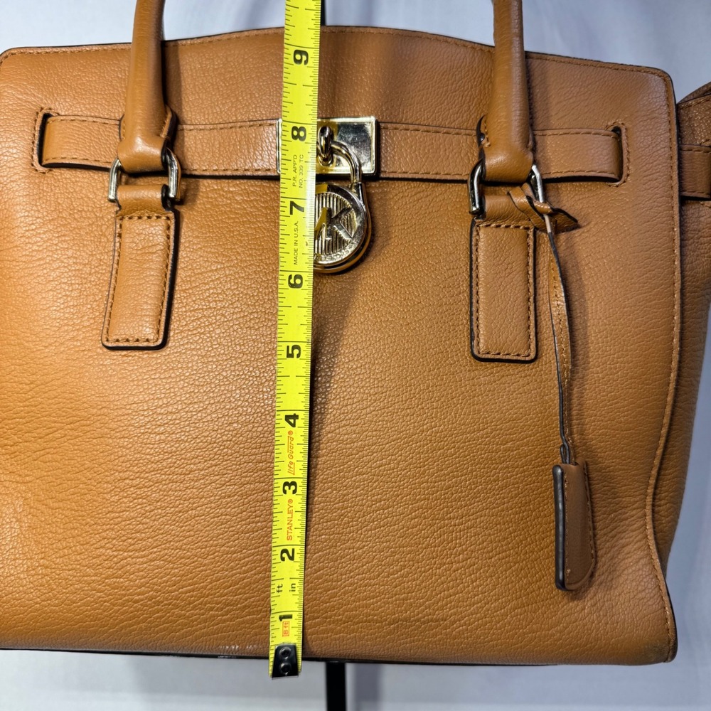 Michael Kors Hamilton Satchel Acorn Brown Pebbled Leather Gold Lock Hand Bag - Picture 3 of 16